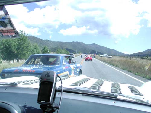 cars lining up on road