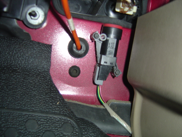 1997 Ford f150 fuel pump shut off switch